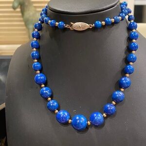 Elegant Blue Stone and Gold Tone Accent Beaded Necklace